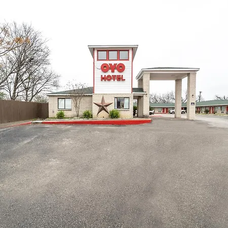 Oyo Hotel San Antonio Near At&T Center